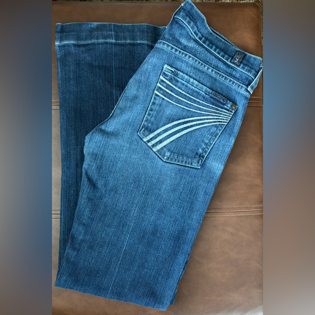 7 For All Mankind Dojo Jeans Size 28x30.